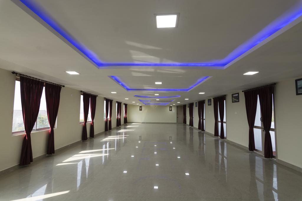 Ganesh Residency Hotel Pondicherry Room photo
